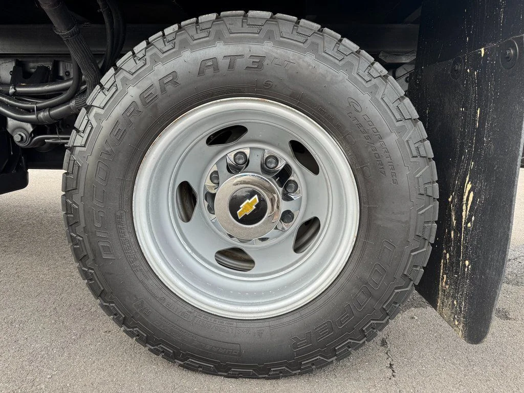 2022 Chevrolet Silverado 3500HD LT - Photo 12
