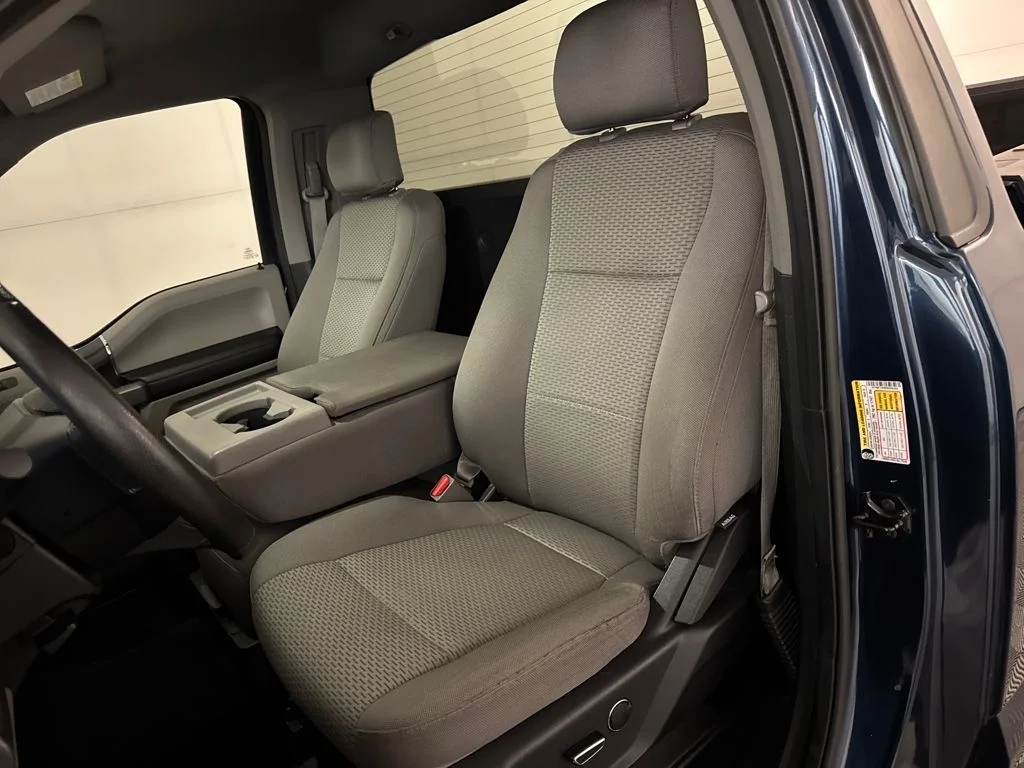Used 2015 Blue Ford XLT image 18