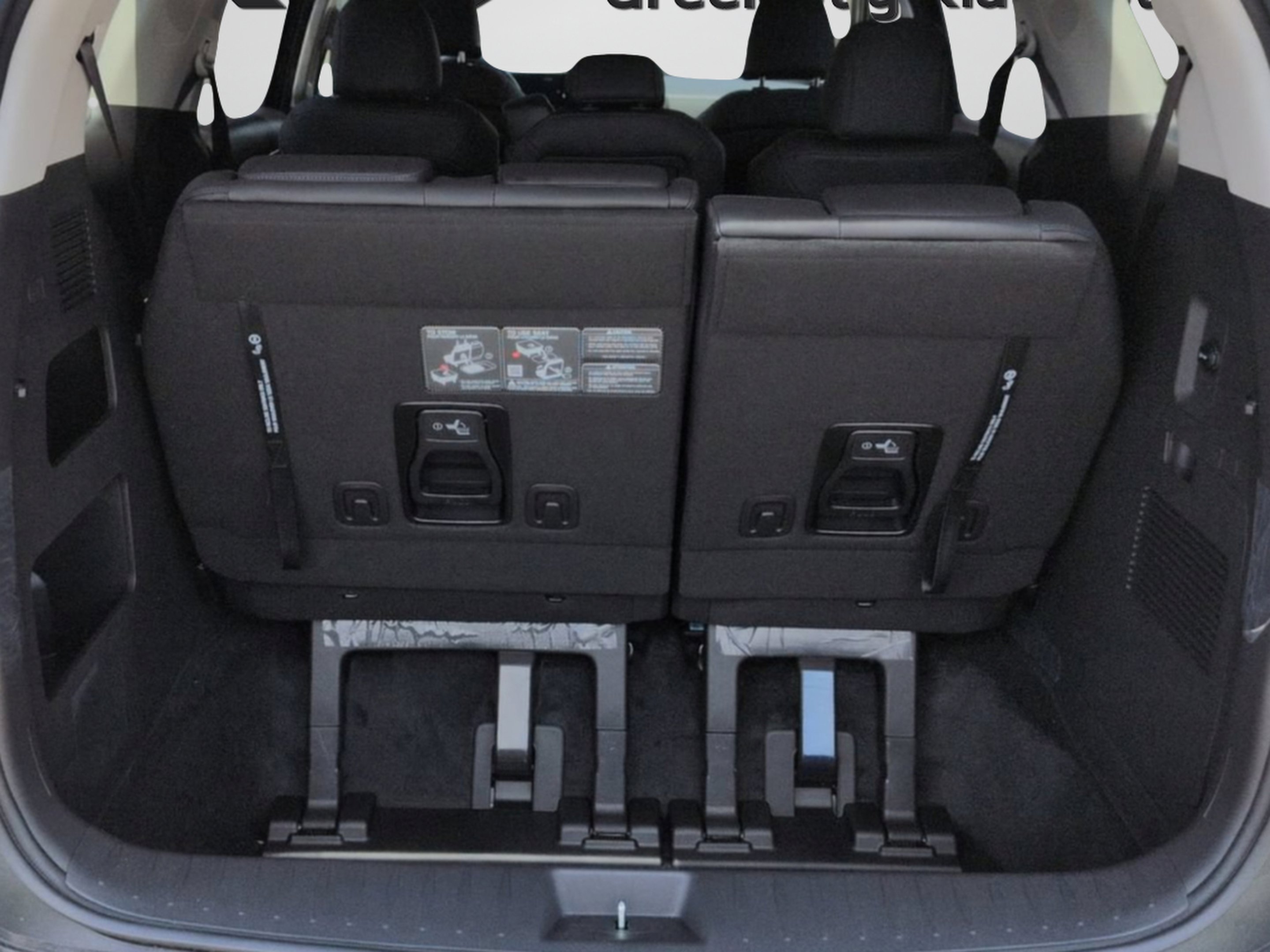 2026 Kia Carnival LXS - Photo 17