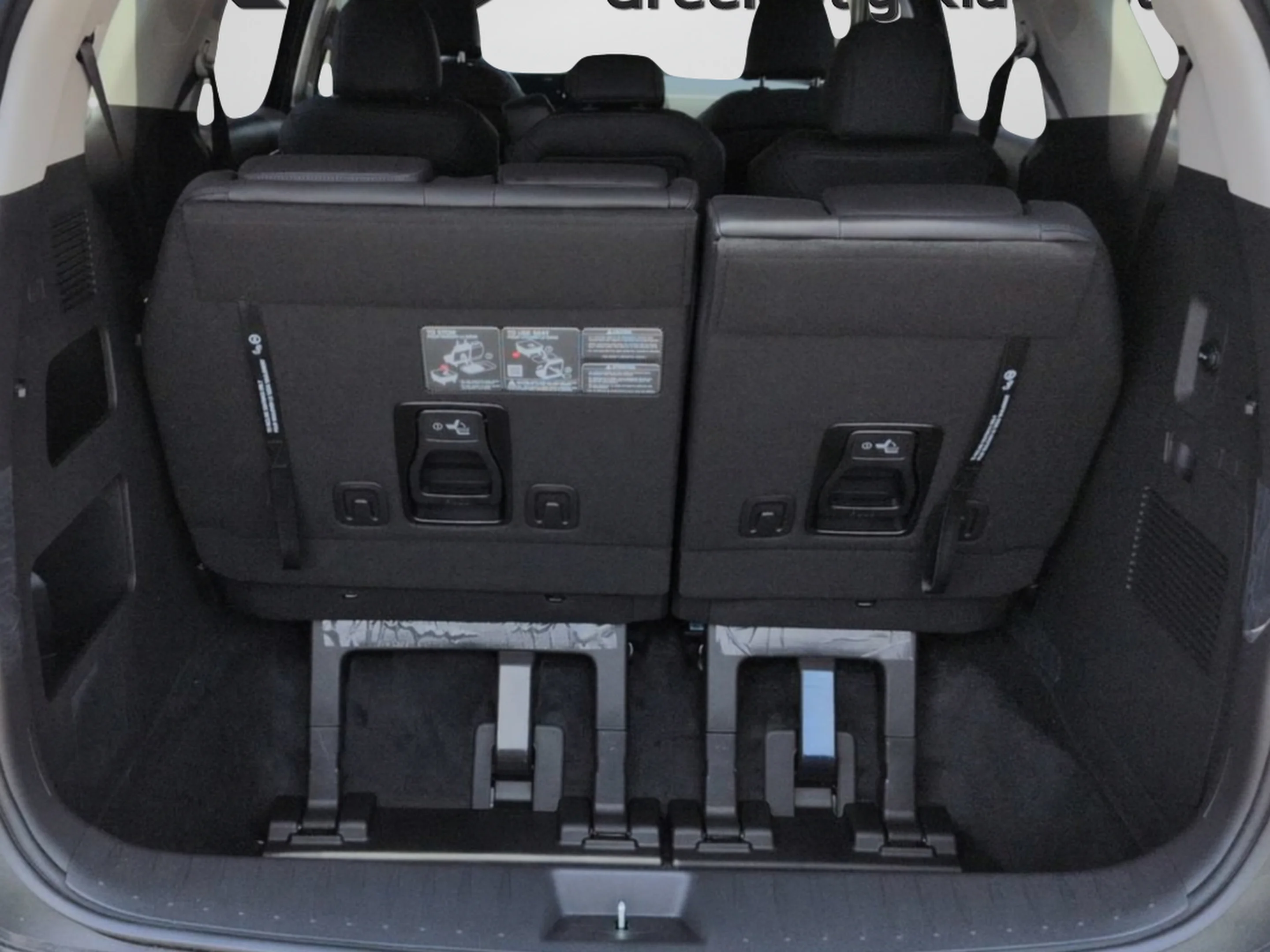 2026 Kia Carnival LXS - Photo 17
