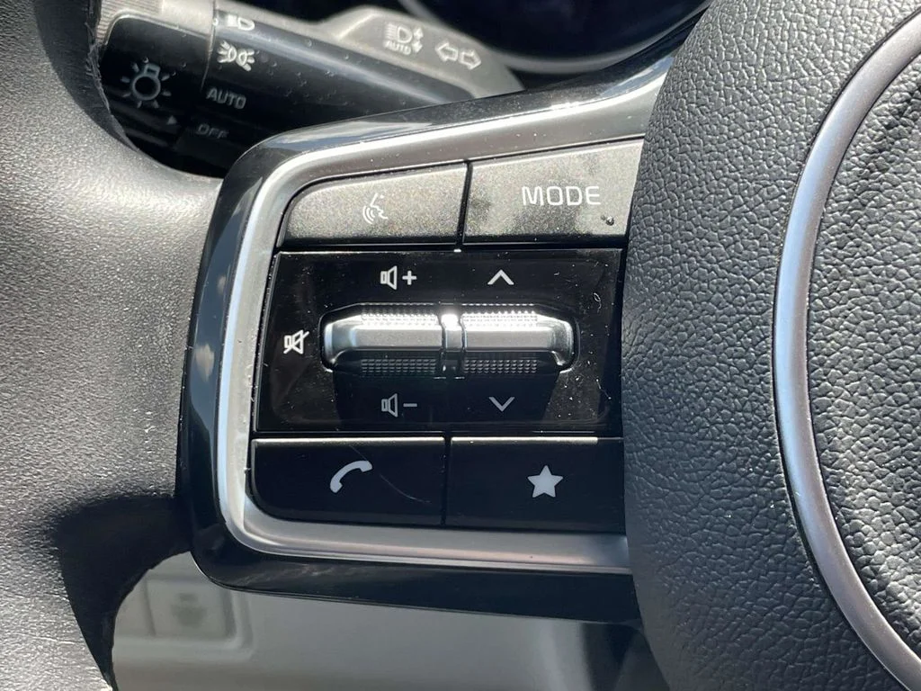 Used 2024 Black Kia EX image 29