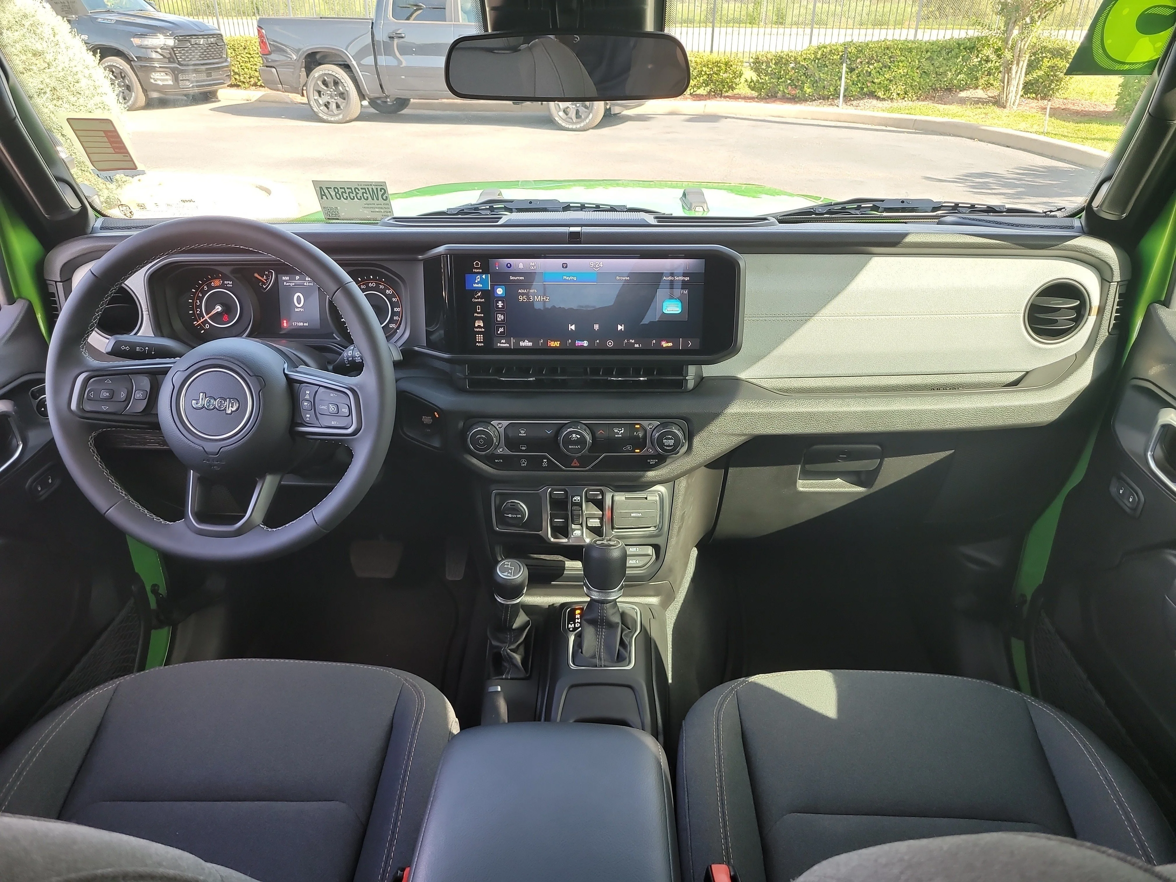 Used 2025 Mojito Clearcoat Jeep Sport S image 14