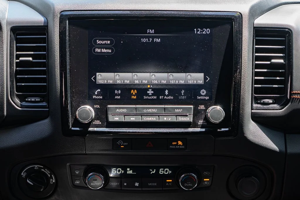 Used 2023 White Nissan PRO-4X image 17