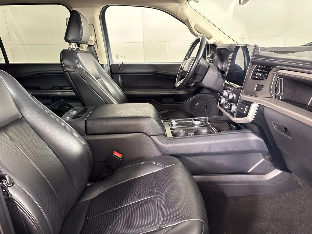 Used 2024 Gray Ford XLT image 14