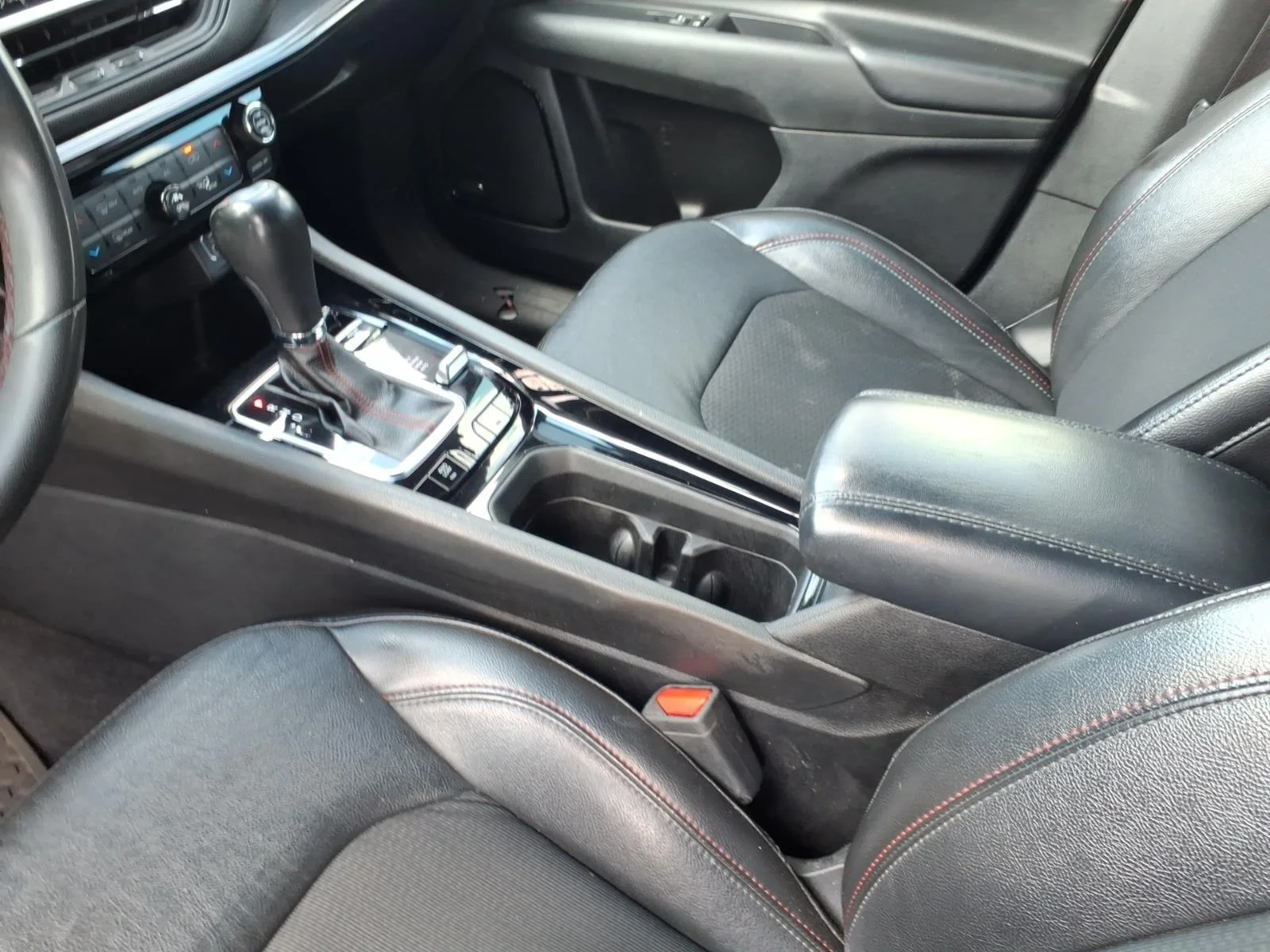 Used 2023 Bright White Clearcoat Jeep Trailhawk image 23