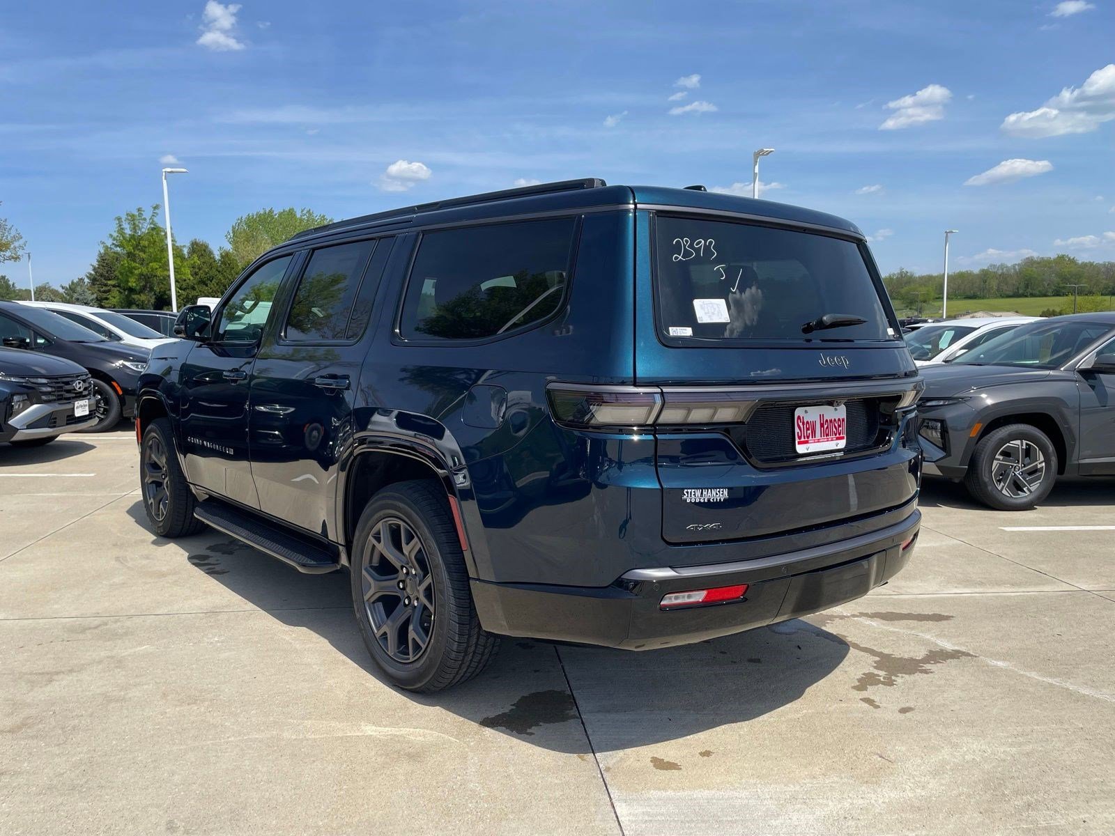 New 2026 Fathom Blue Pearlcoat Jeep Limited Altitude image 2