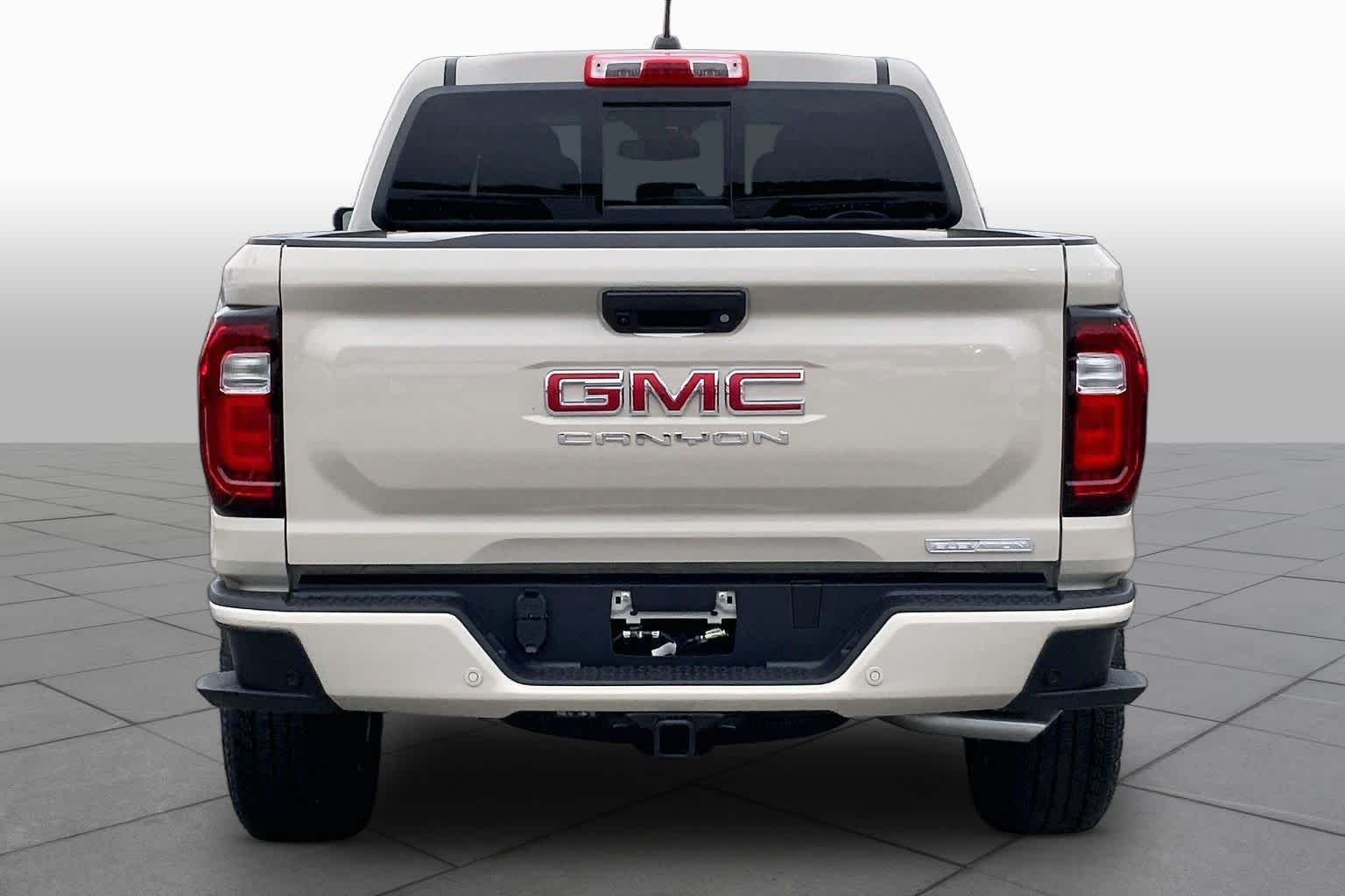 New 2026 Coastal Dune GMC Elevation image 4