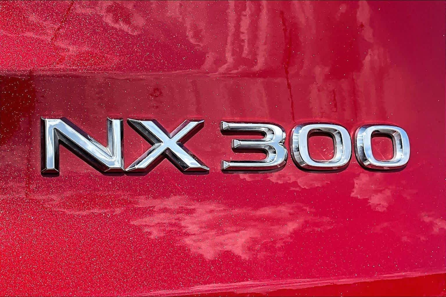 Used 2021 Matador Red Mica Lexus  image 31