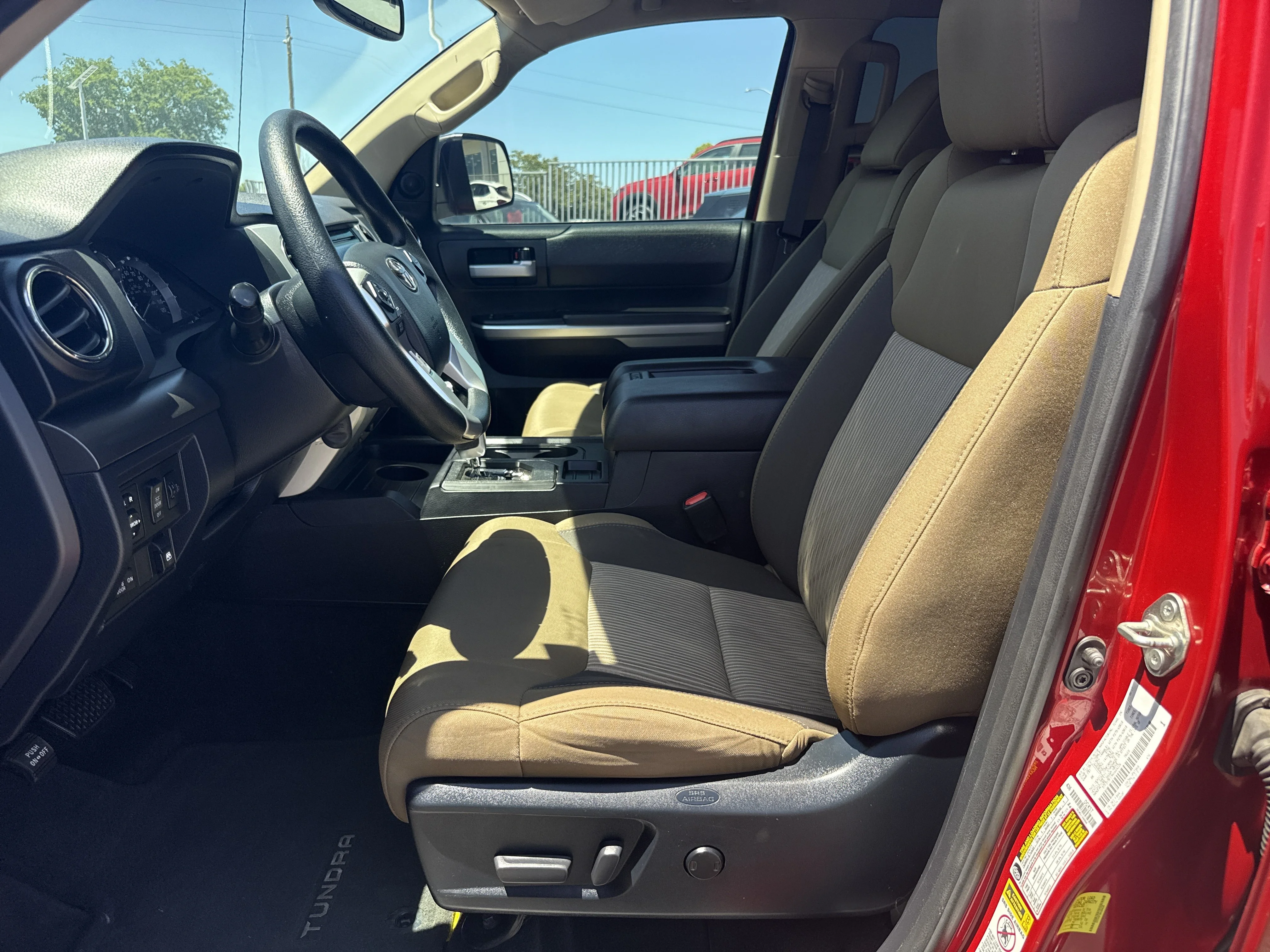 Used 2017 Red Toyota SR5 image 15