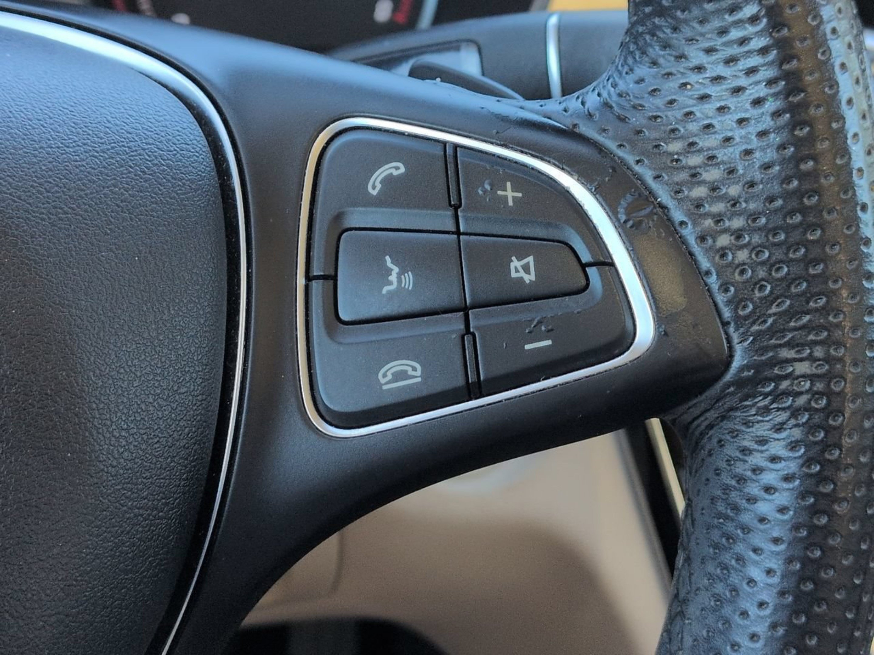 Used 2015 Polar White Mercedes-Benz C 300 image 31