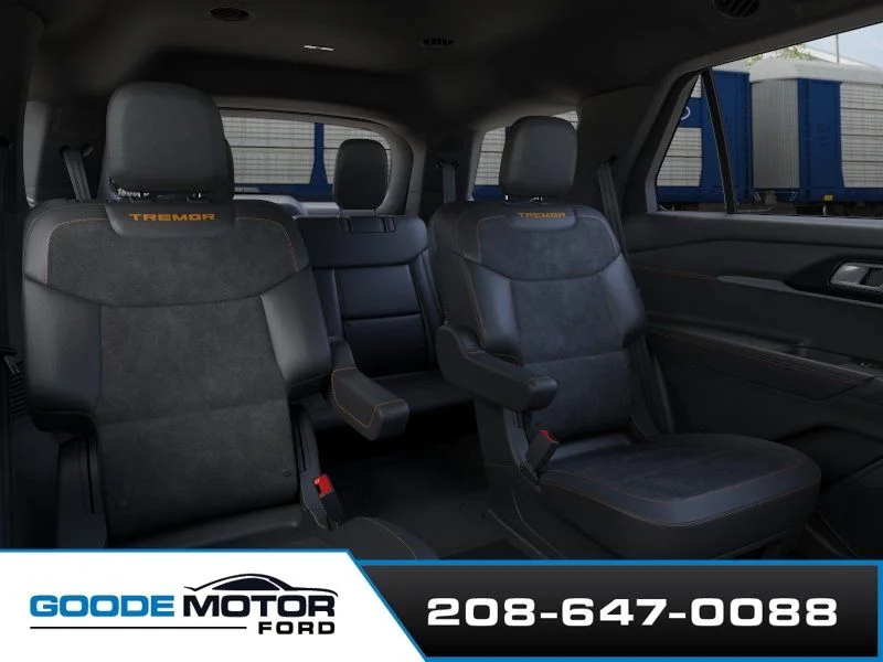 New 2026 Space White Metallic Ford Tremor® image 11