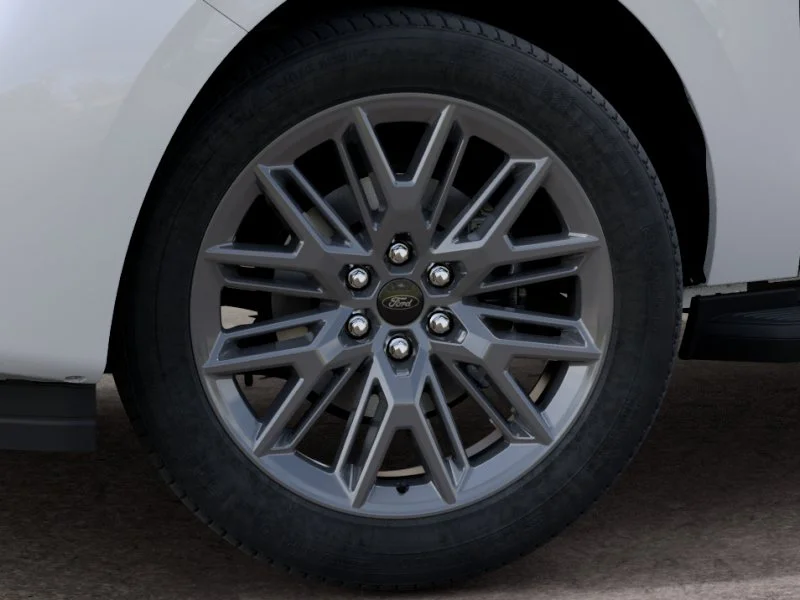New 2027 Star White Metallic Tri-Coat Ford Platinum image 19