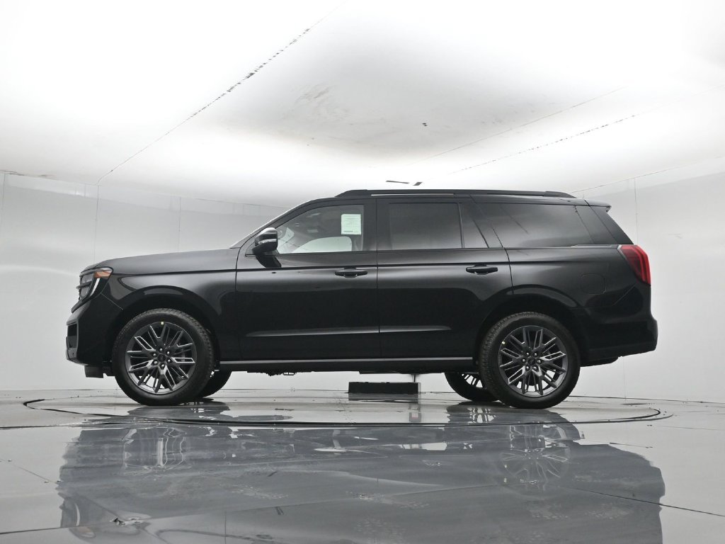 New 2027 Agate Black Metallic Ford Platinum image 7