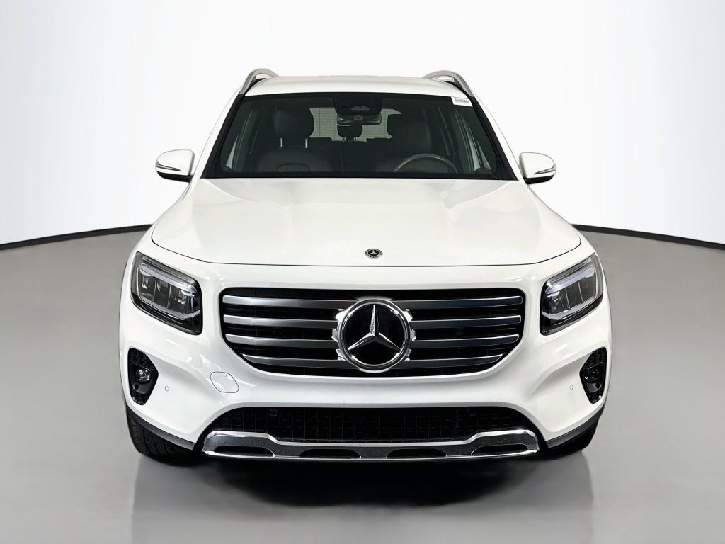Used 2024 Polar White Mercedes-Benz GLB 250 image 2