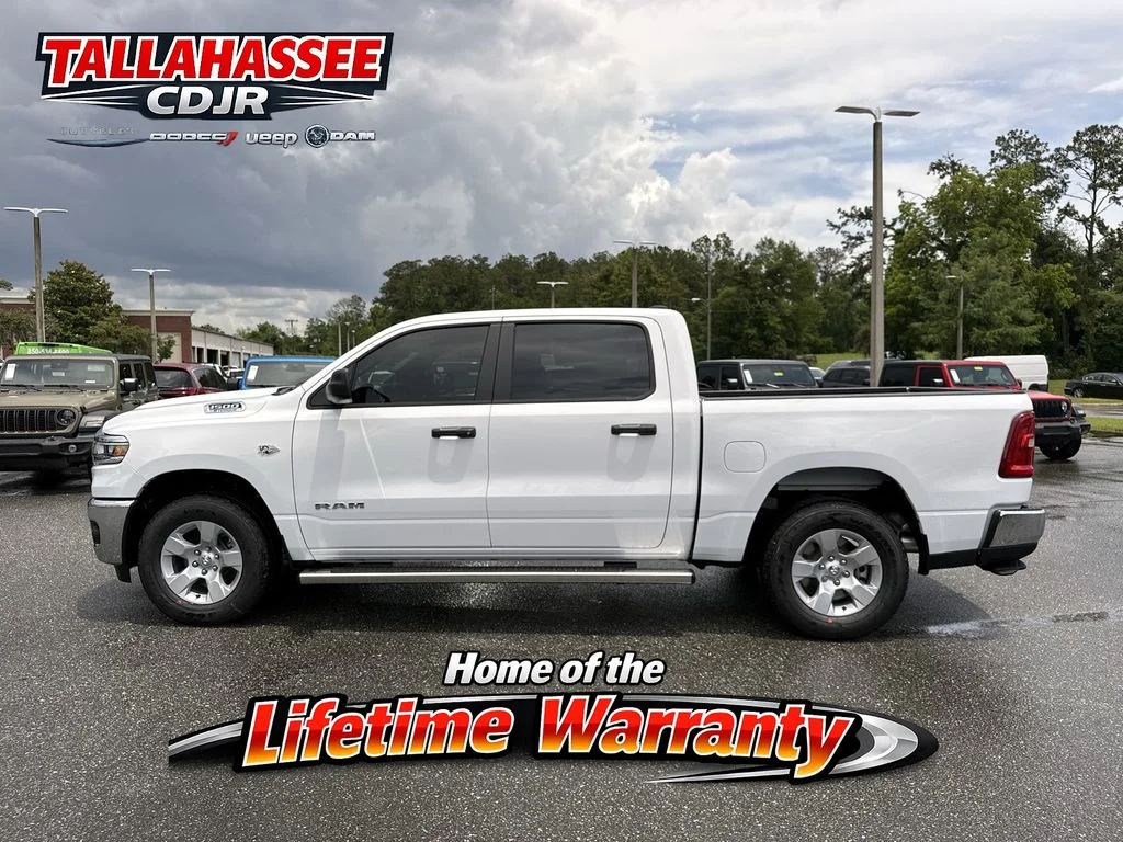 New 2026 Bright White Clear-Coat Exterior Paint RAM Tradesman image 7