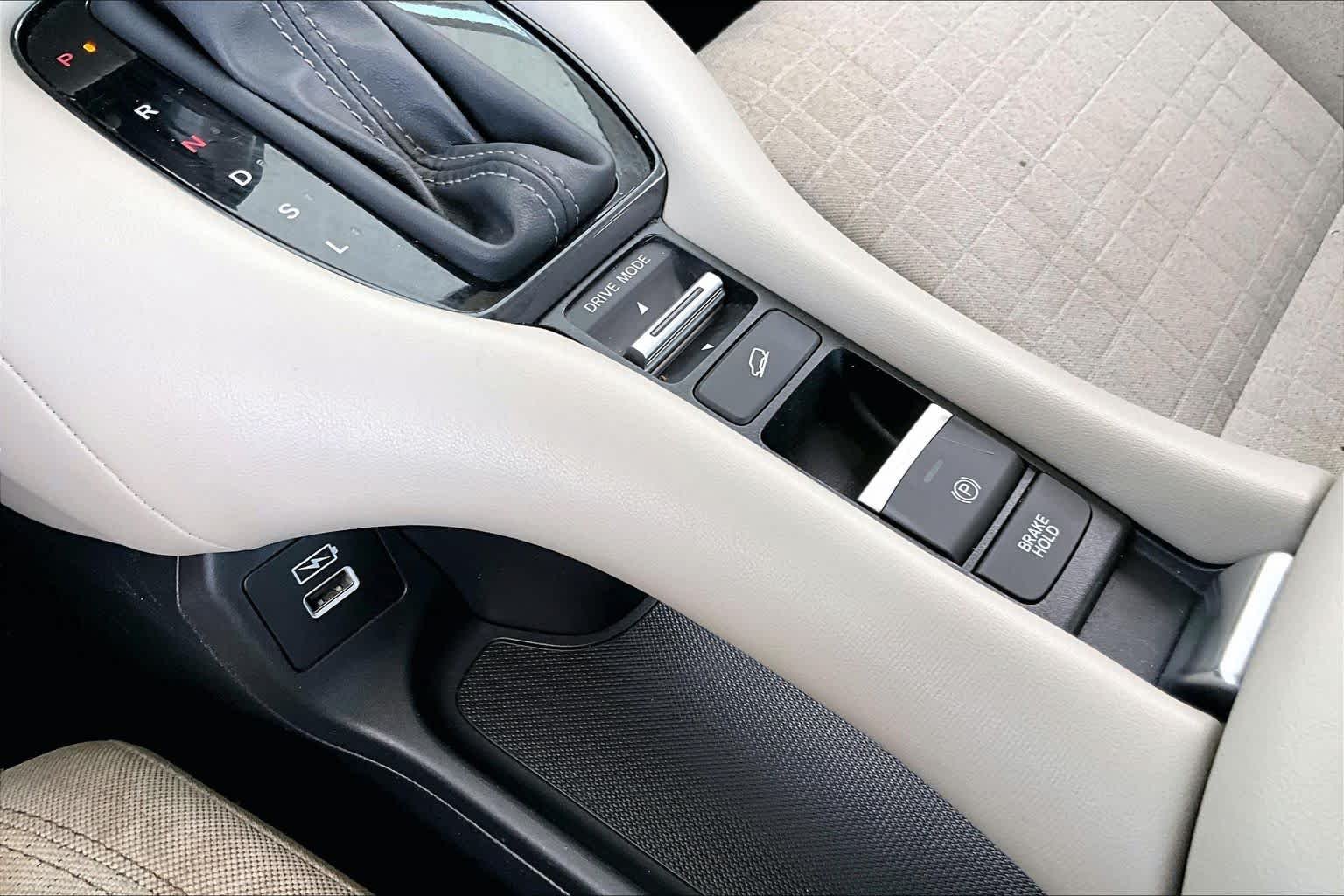 2023 Honda HR-V LX - Photo 33
