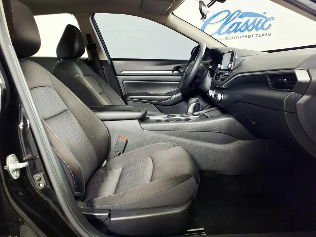 2024 Nissan Altima S - Photo 13