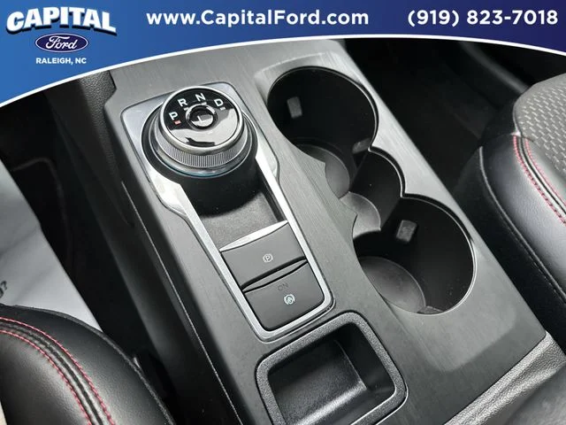 Used 2023 Silver Ford ST-Line image 30