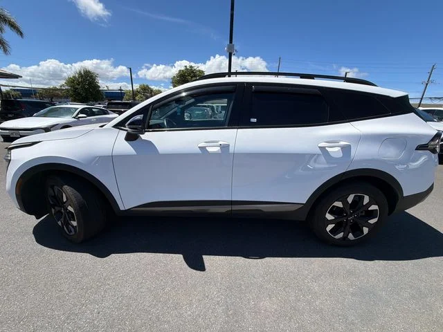 Used 2024 White Kia X-Line image 8