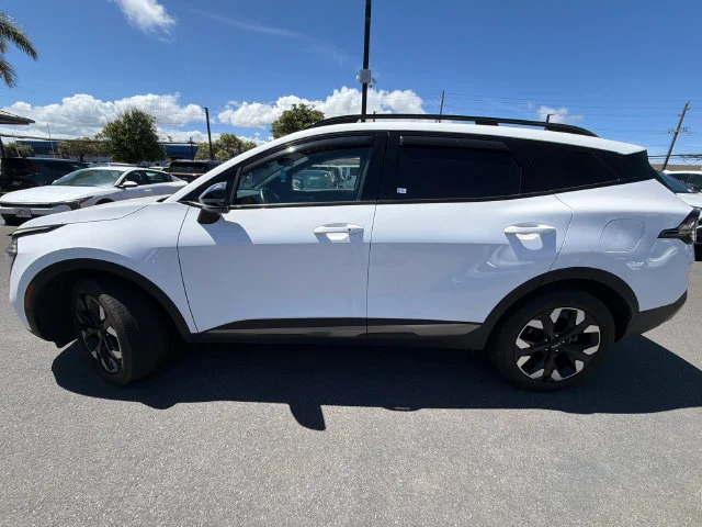 Used 2024 White Kia X-Line image 8