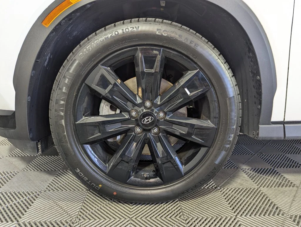 Used 2023 White Hyundai XRT image 19