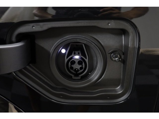 Certified Used 2026 Black Sapphire Metallic BMW xDrive50e image 4