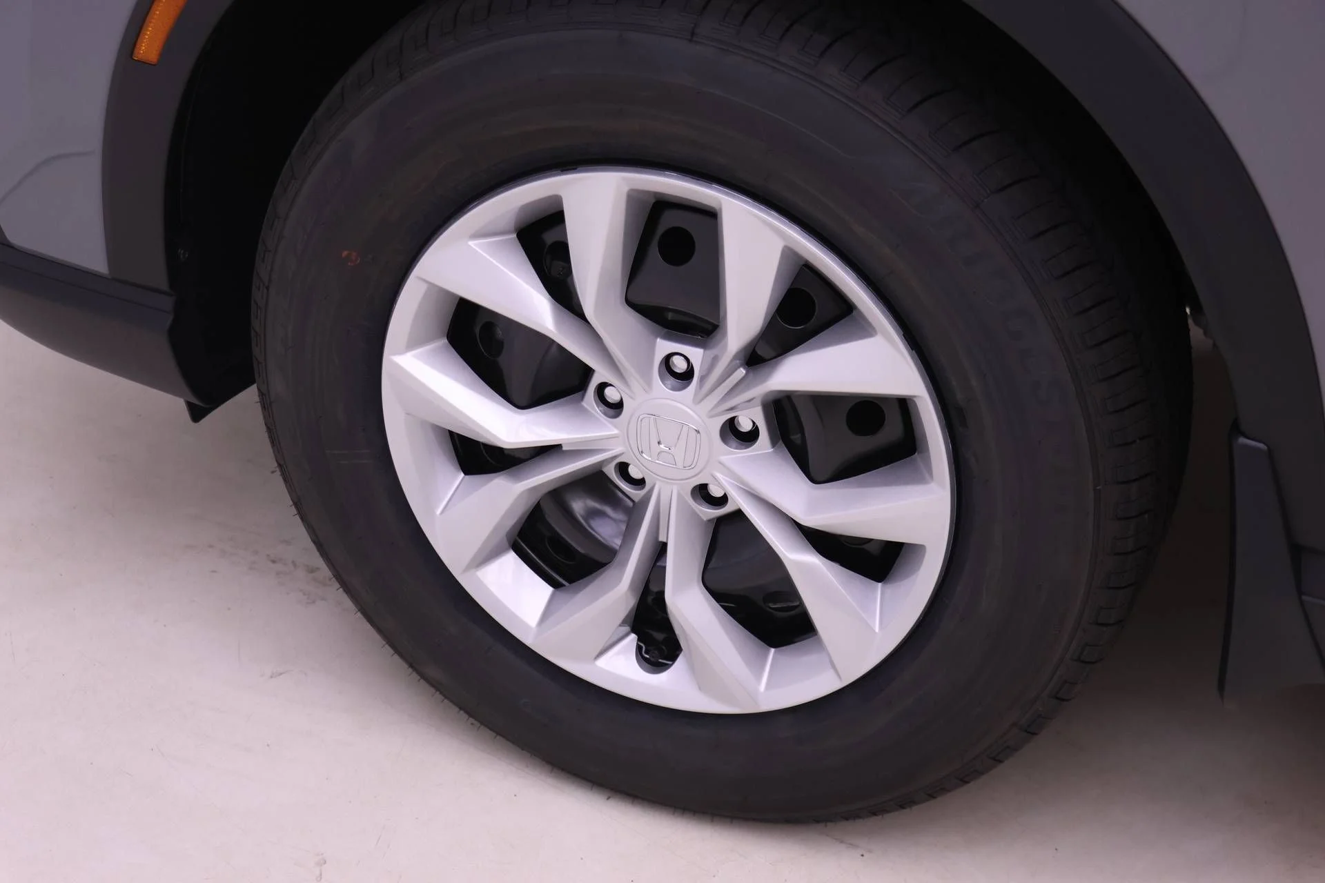 New 2026 Urban Gray Pearl Honda LX image 16