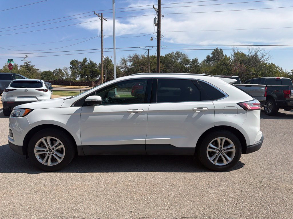 Used 2020 White Ford SEL image 4