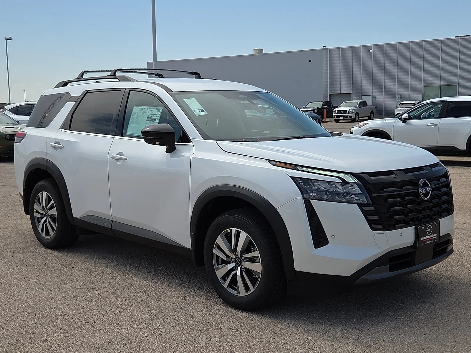New 2026 QBE Everest WH Nissan SL Front-Wheel Drive image 6