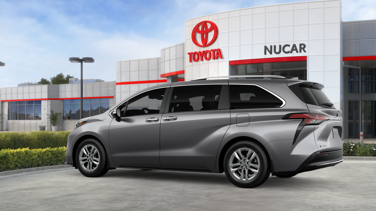 2026 Toyota Sienna — photo 5