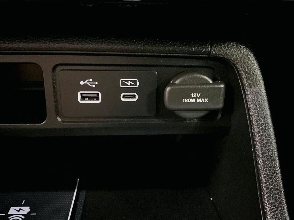 Used 2025 Black Honda EX-L image 27
