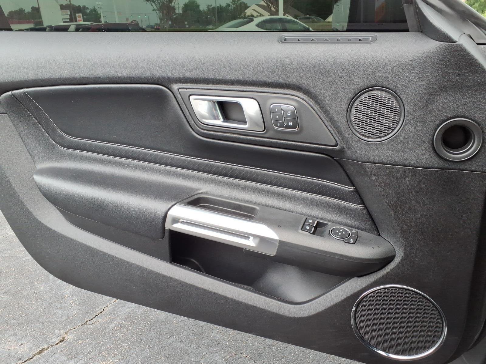 Used 2021 Carbonized Gray Metallic Ford GT Premium image 28