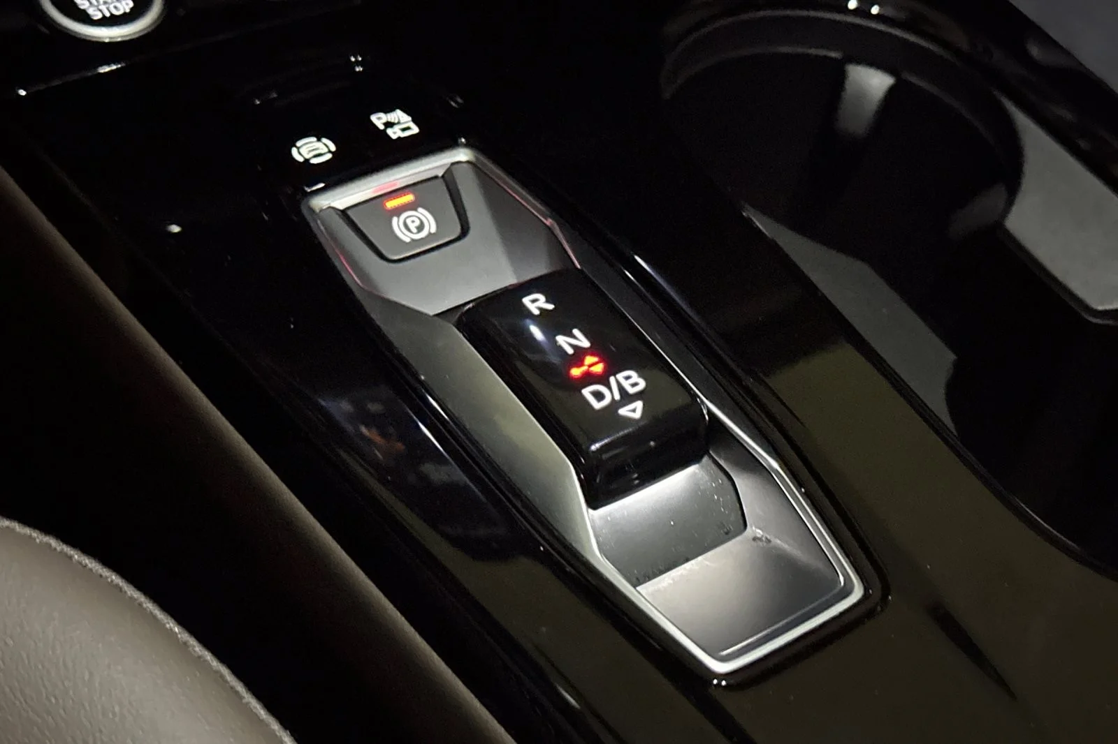 Used 2025 Mythos Black Metallic Audi Premium RWD image 21