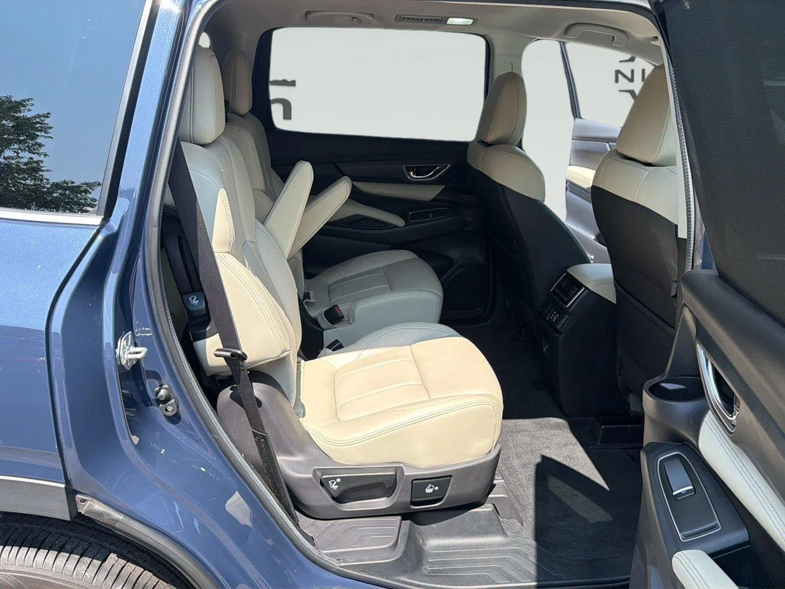2024 Subaru Ascent Limited - Photo 32