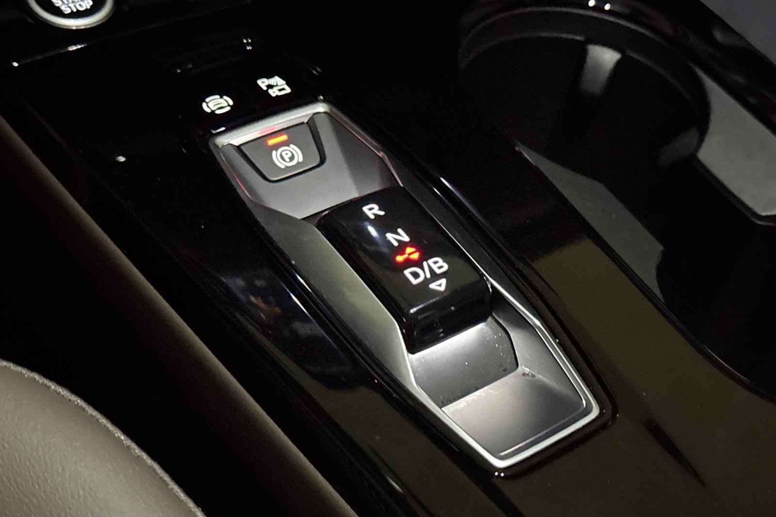 Used 2025 Mythos Black Metallic Audi Premium RWD image 21