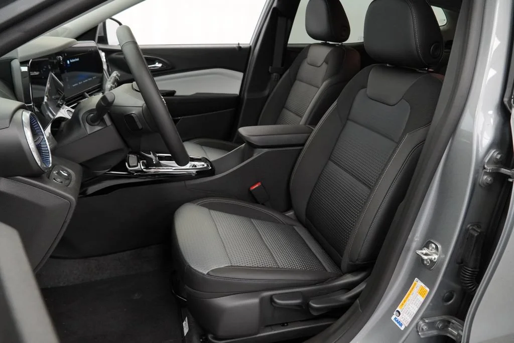 New 2026 Sterling Gray Metallic Chevrolet LT image 6