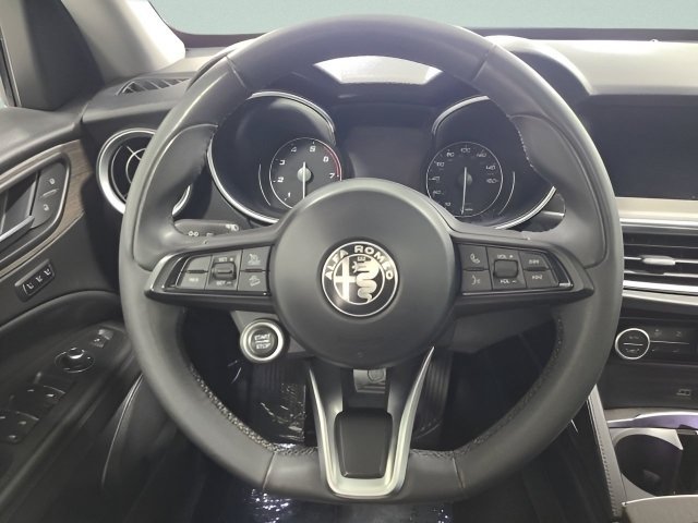 2021 Alfa Romeo Stelvio Ti - Photo 24