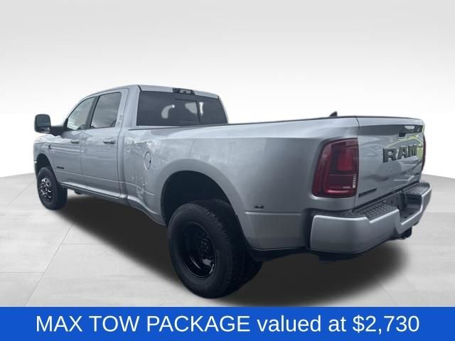 New 2026 Silver-Zynith Exterior Paint RAM Laramie image 5