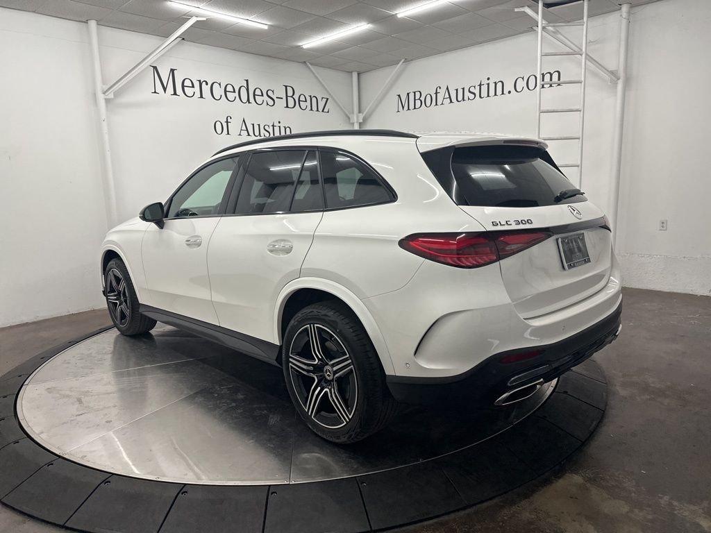 Used 2026 White Mercedes-Benz GLC 300 image 5