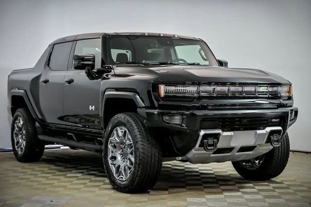 2025 GMC Hummer EV 3X's photo