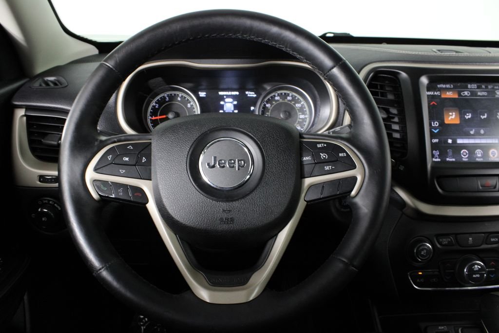 Used 2015 Red Jeep Limited image 24