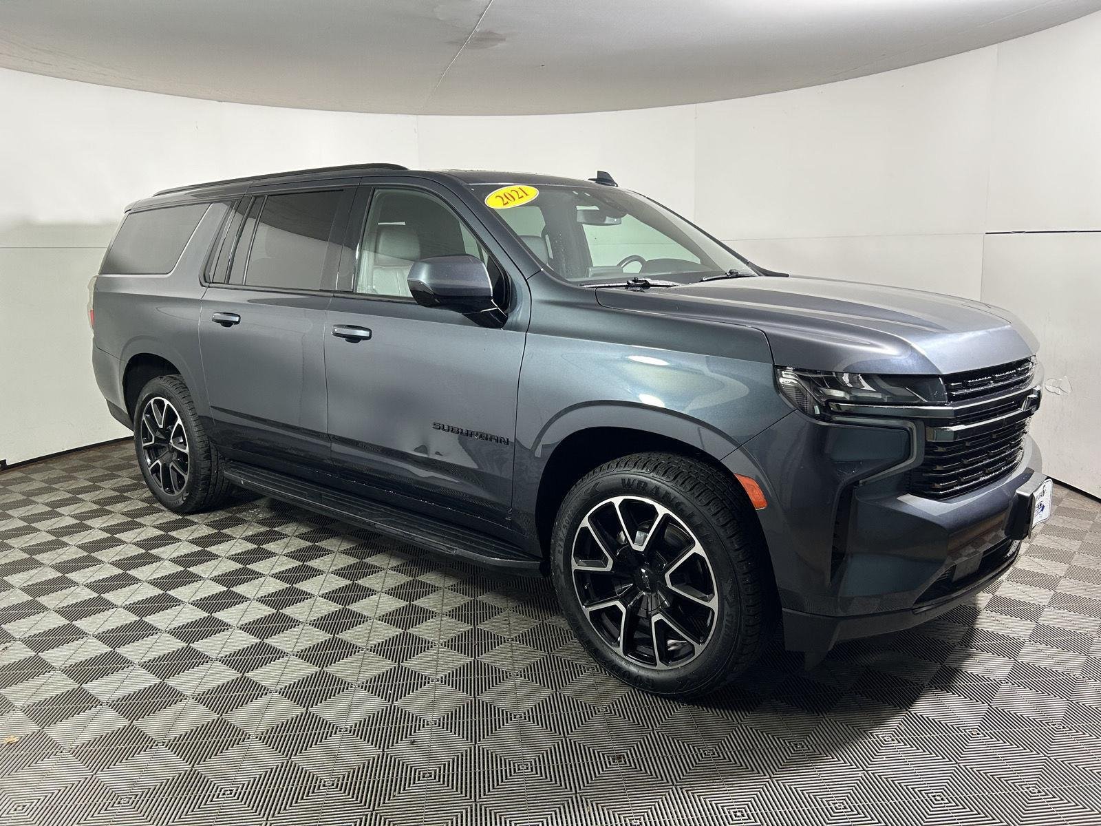 Used 2021 Shadow Gray Metallic Chevrolet RST image 5