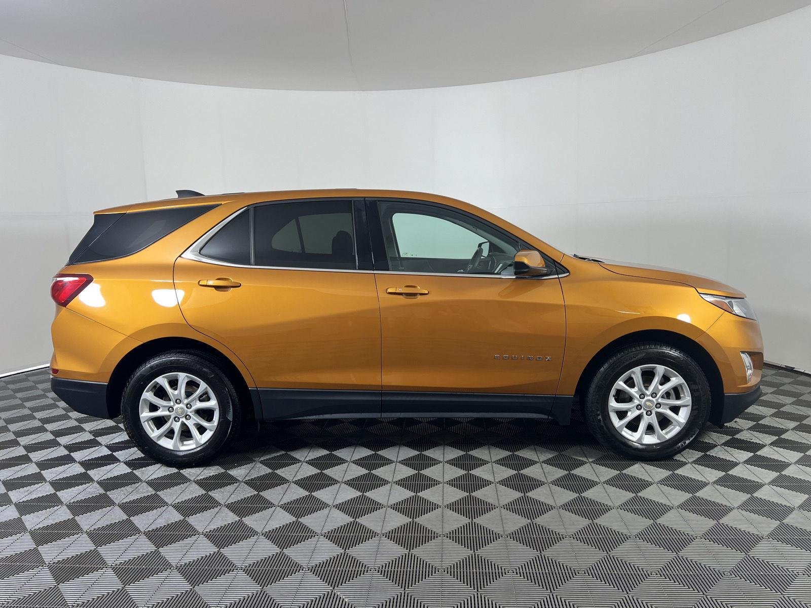 Used 2018 Orange Burst Metallic Chevrolet LT image 23
