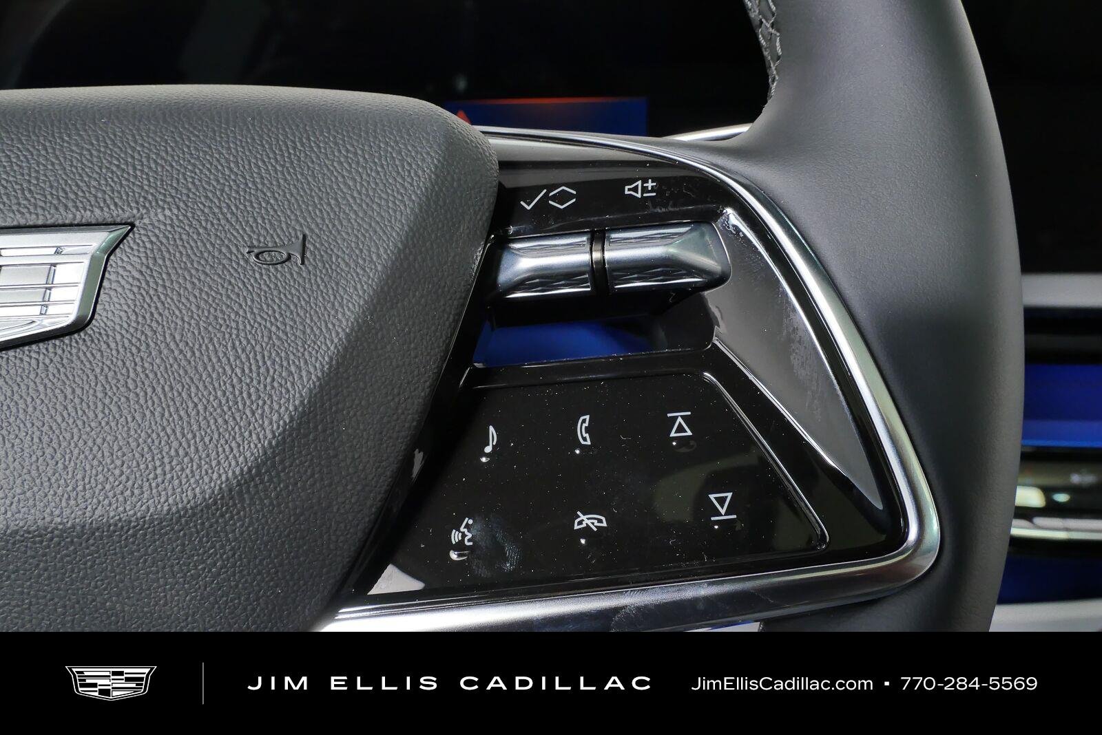 2027 Cadillac OPTIQ Luxury - Photo 12