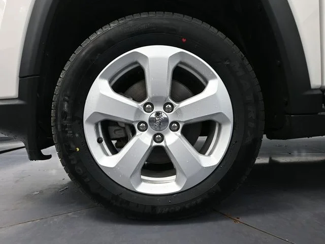 2018 Jeep Compass Latitude - Photo 17