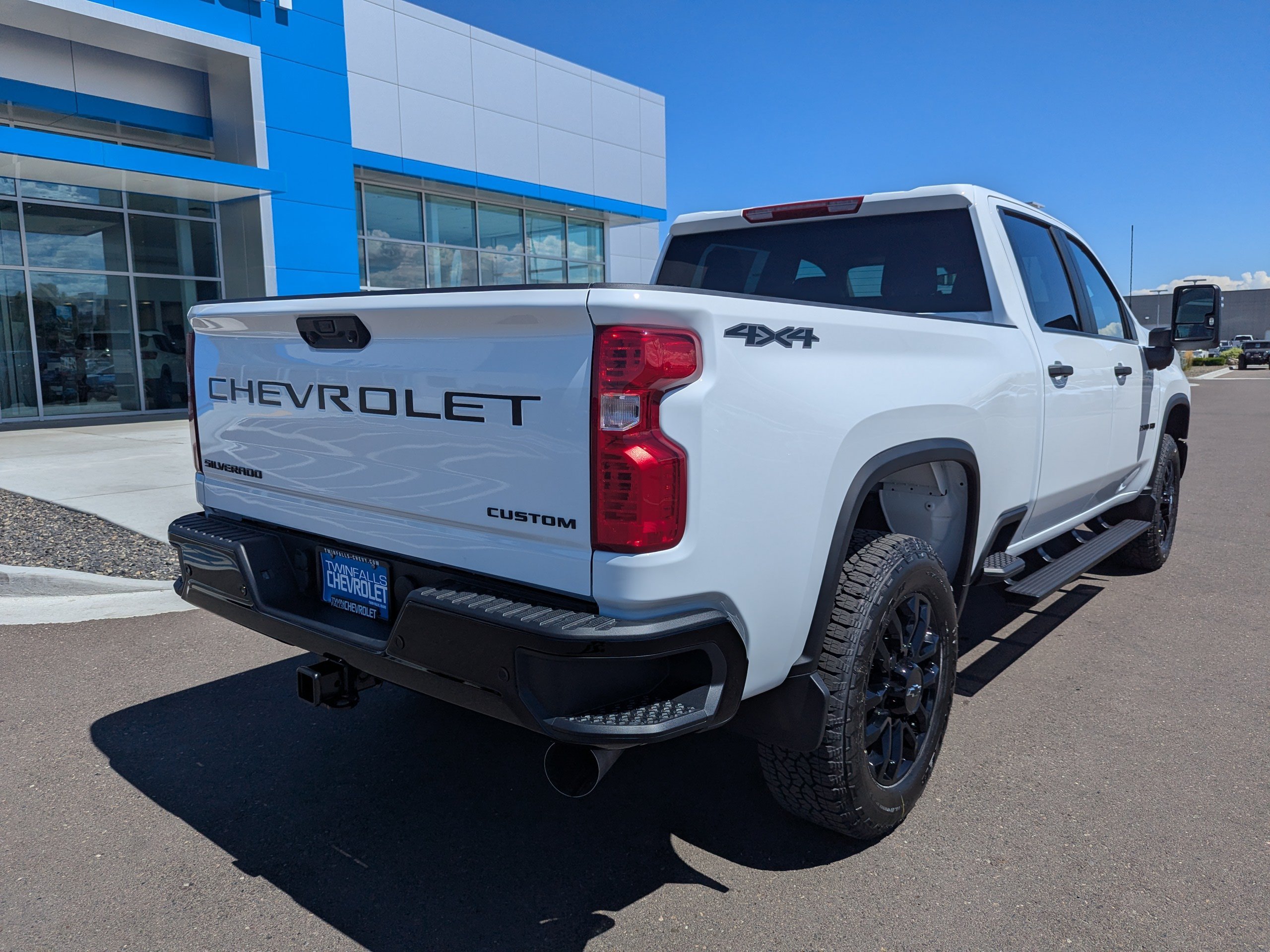 2026 Chevrolet Silverado 2500 HD Custom - Photo 32