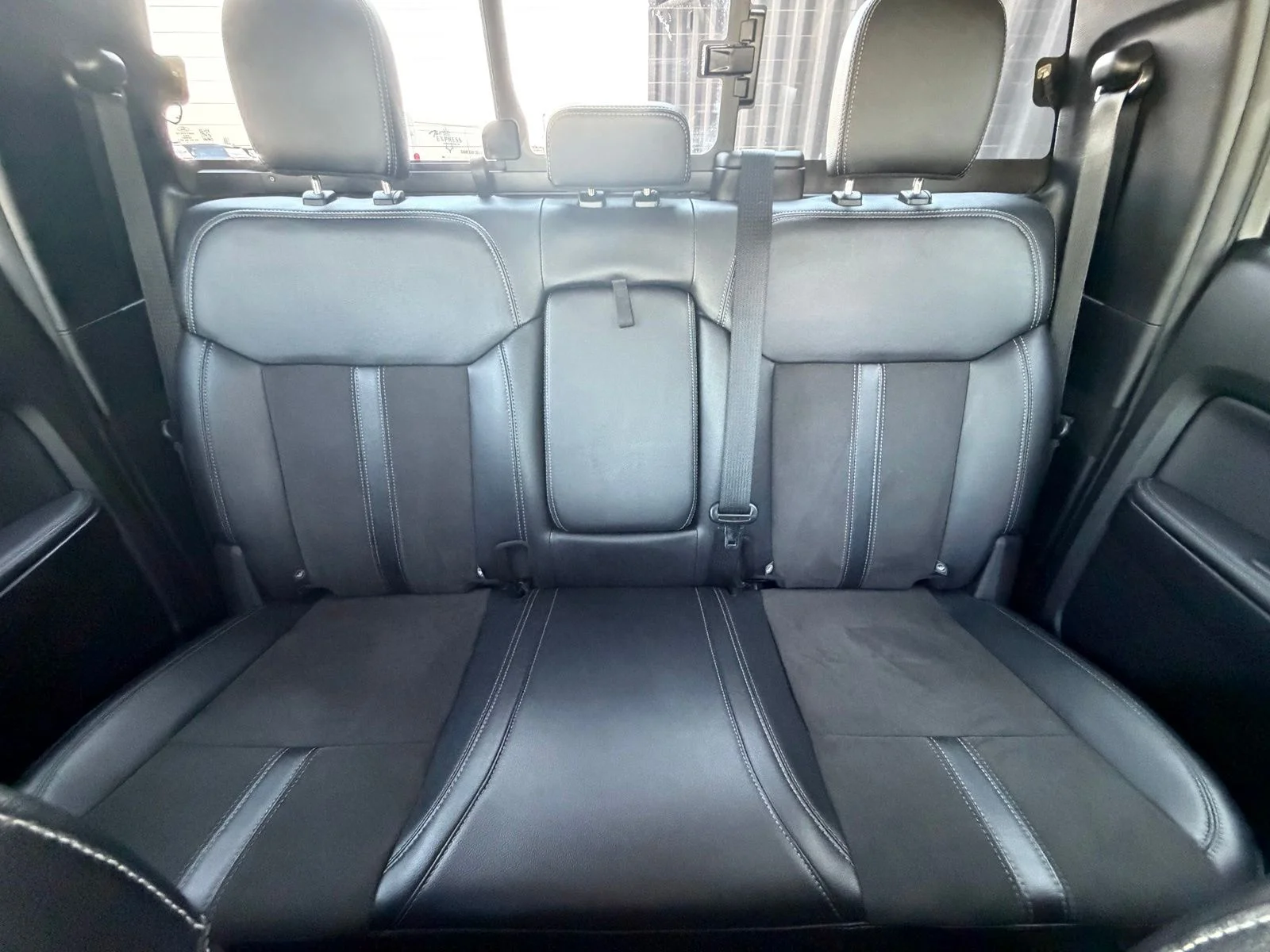 Used 2023 Gray Ford Lariat image 25