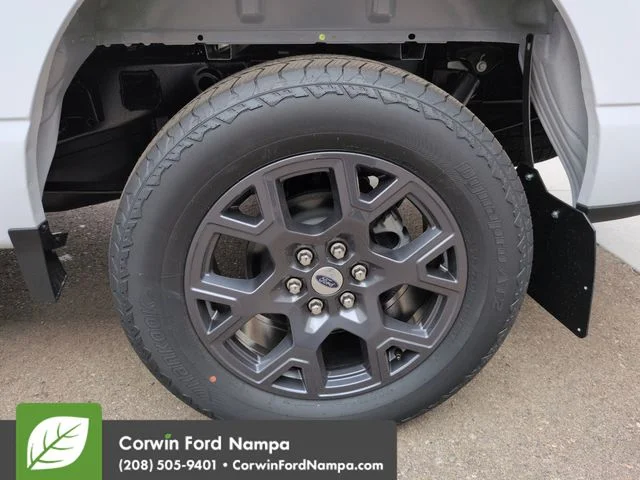 New 2026 Oxford White Ford STX image 31