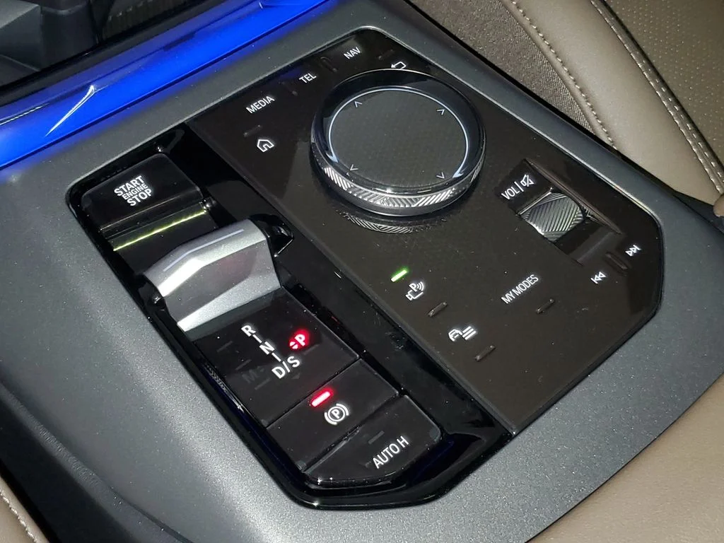 New 2026 Gray BMW 30 xDrive image 25