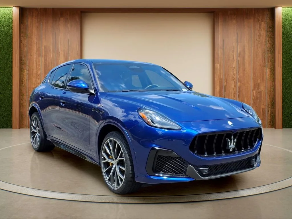 Used 2024 Blue Maserati Trofeo image 1